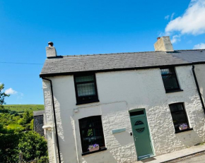 Glan-Yr-afon cottage two bedrooms